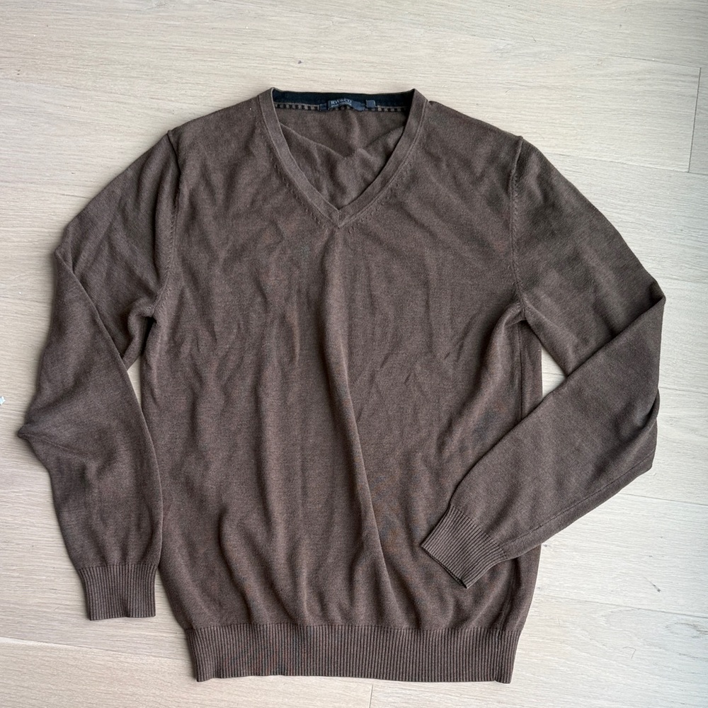 RW&CO. Men's Brown V-Neck Sweater
